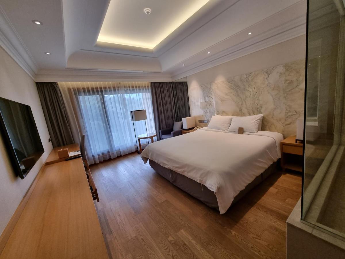 Pinegrove Hotel Gimhae Exterior foto